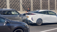 بالصور: حادث طرق متسلسل جنوب يافا واصابتان طفيفتان